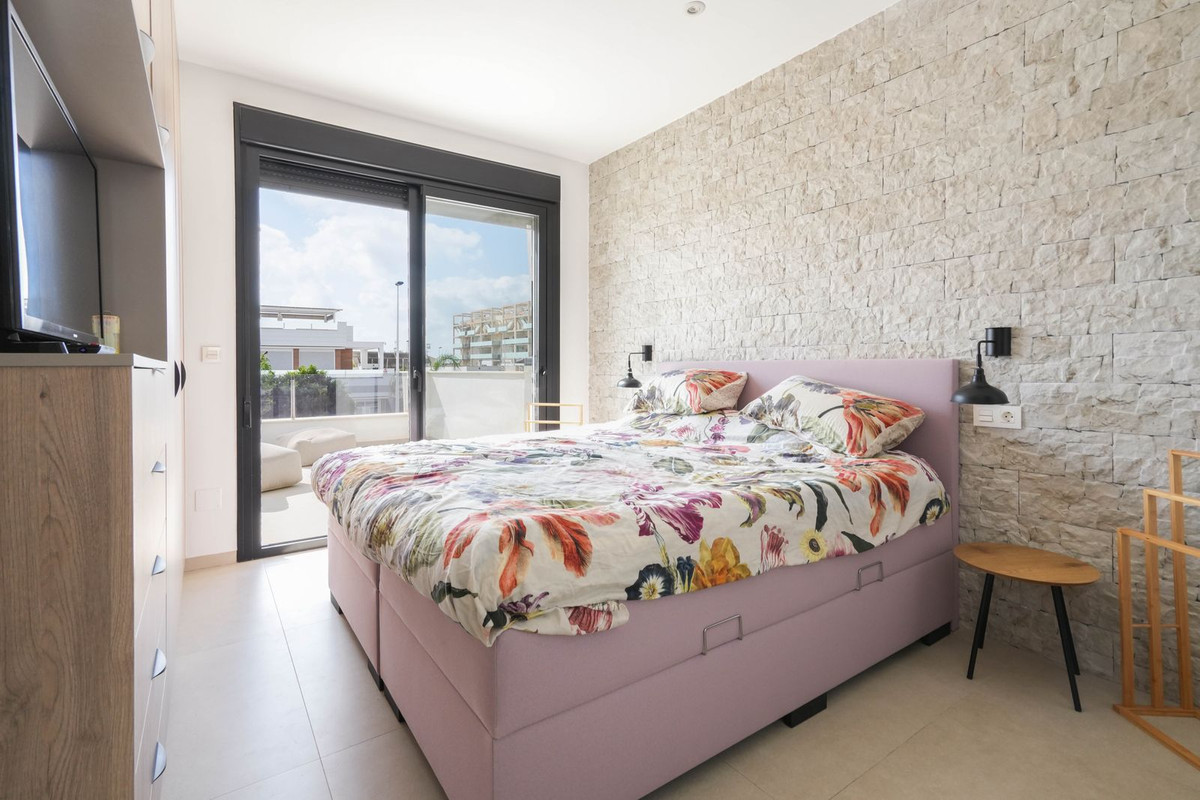 Se vende Pareada de 5 dormitorios en Costa Calida, Murcia, España