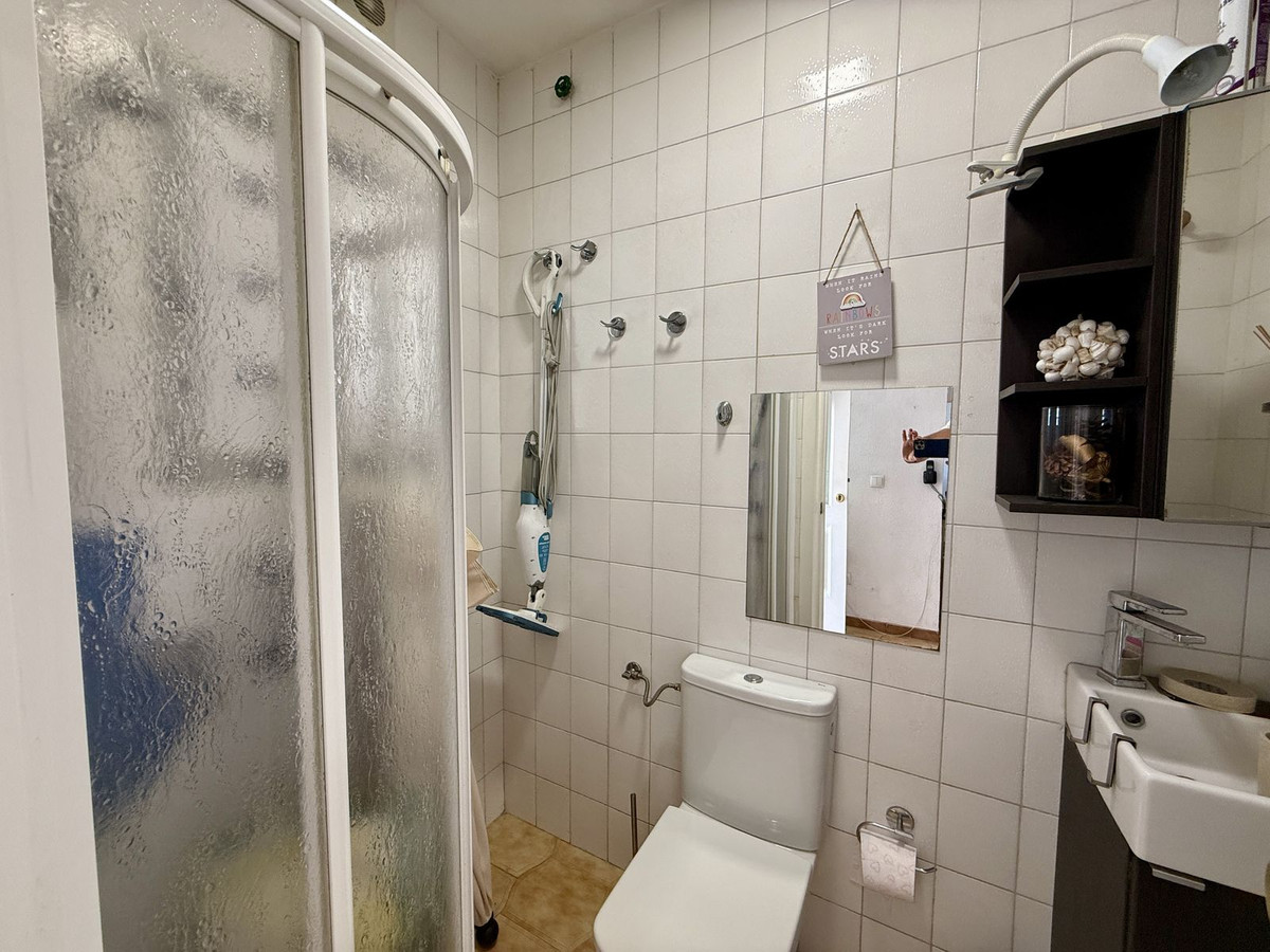 Se vende Pareada de 3 dormitorios en Costa Del Sol, Málaga, España