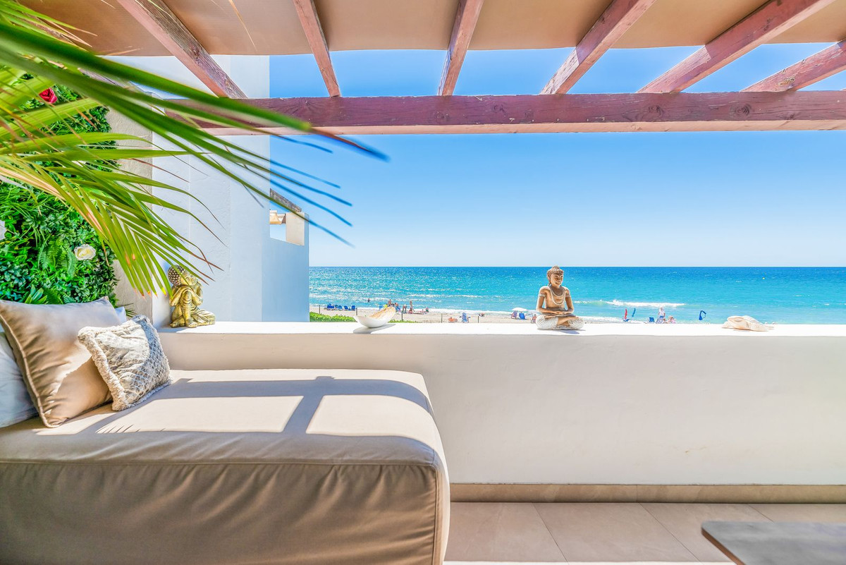 4 Bed Townhouse for sale in Las Chapas Costa Del Sol, Málaga, Spain
