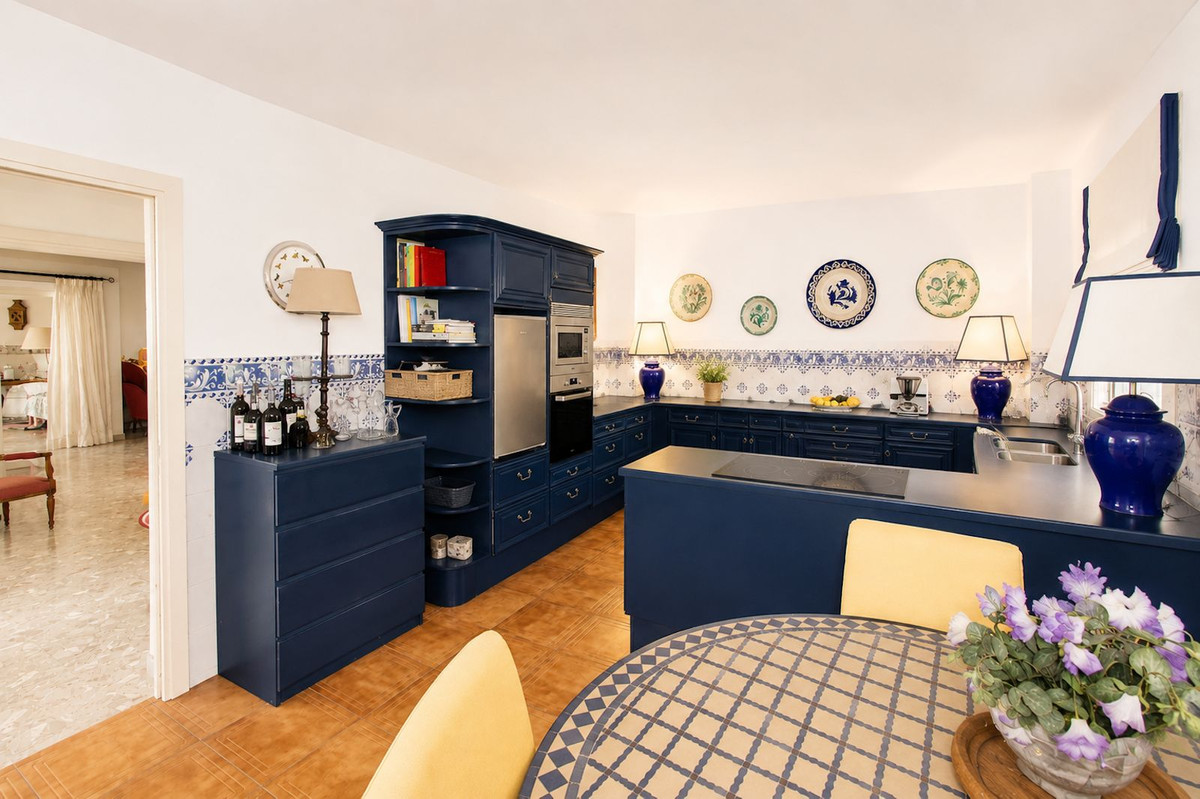 4 Bed Townhouse for sale in La Quinta Costa Del Sol, Málaga, Spain