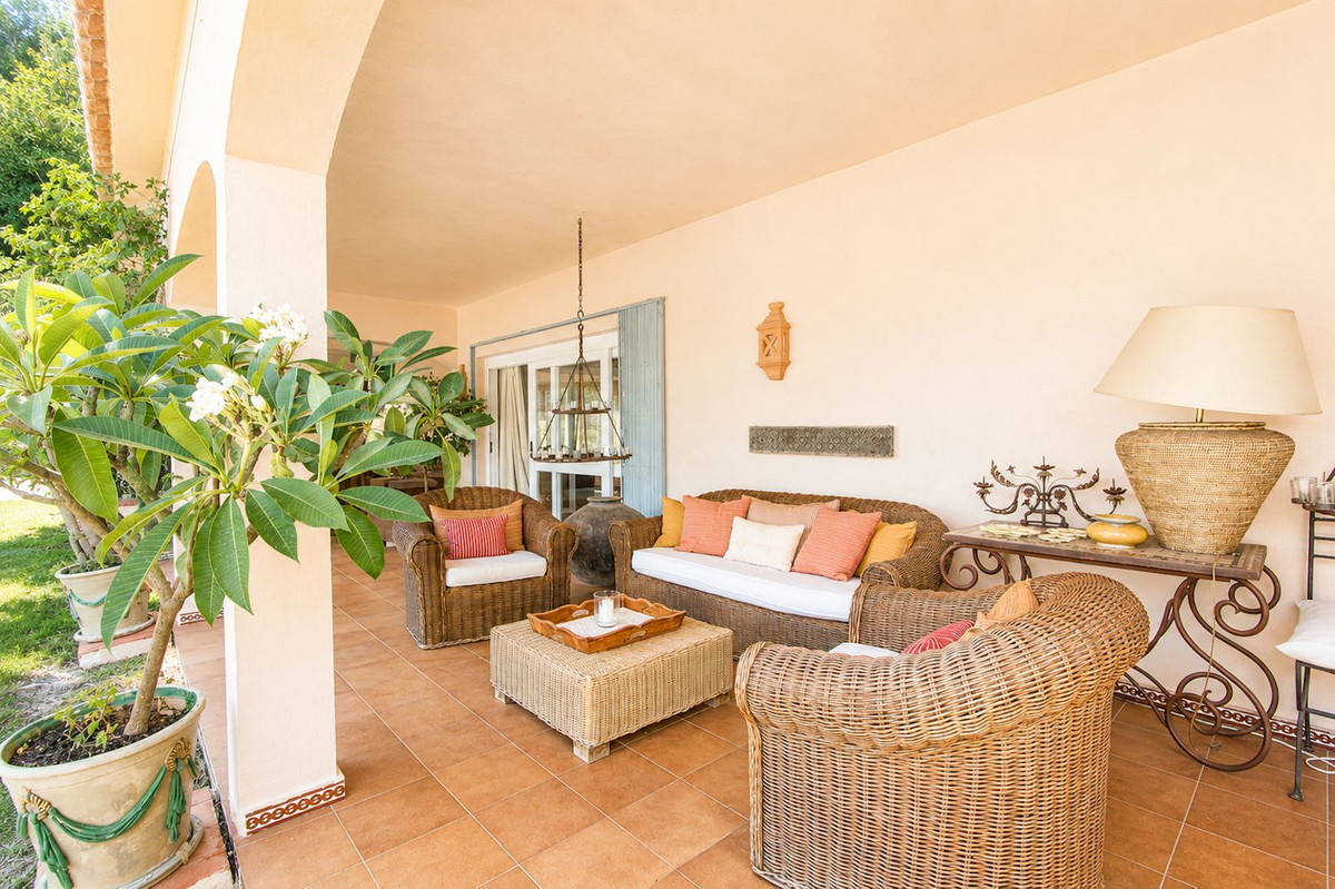4 Bed Townhouse for sale in La Quinta Costa Del Sol, Málaga, Spain