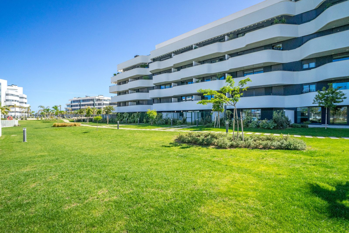 2 Bed Apartment for sale in Torremolinos Costa Del Sol, Málaga, Spain