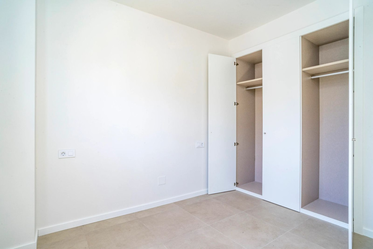 2 Bed Apartment for sale in Torremolinos Costa Del Sol, Málaga, Spain