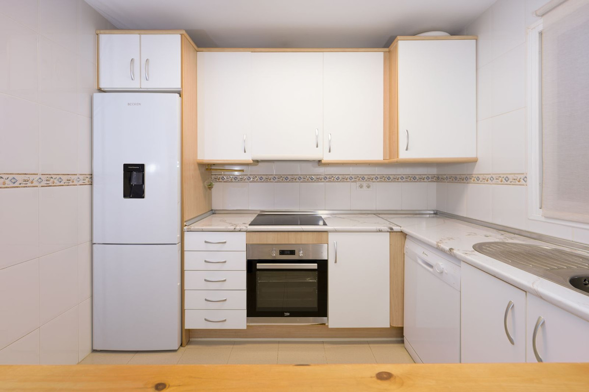 Se vende Apartamento Planta Baja de 2 dormitorios en Costa Del Sol, Málaga, España