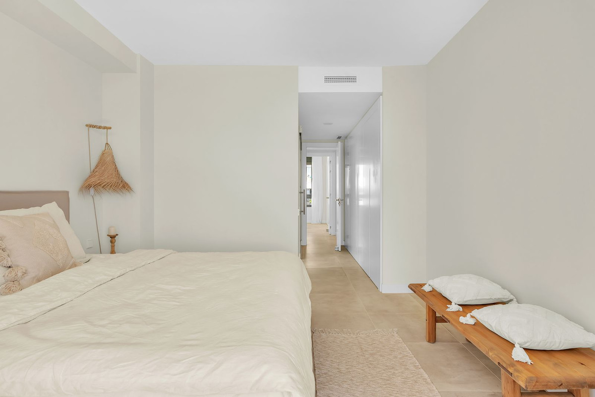 Se vende Apartamento en Planta Última de 2 dormitorios en Costa Del Sol, Málaga, España