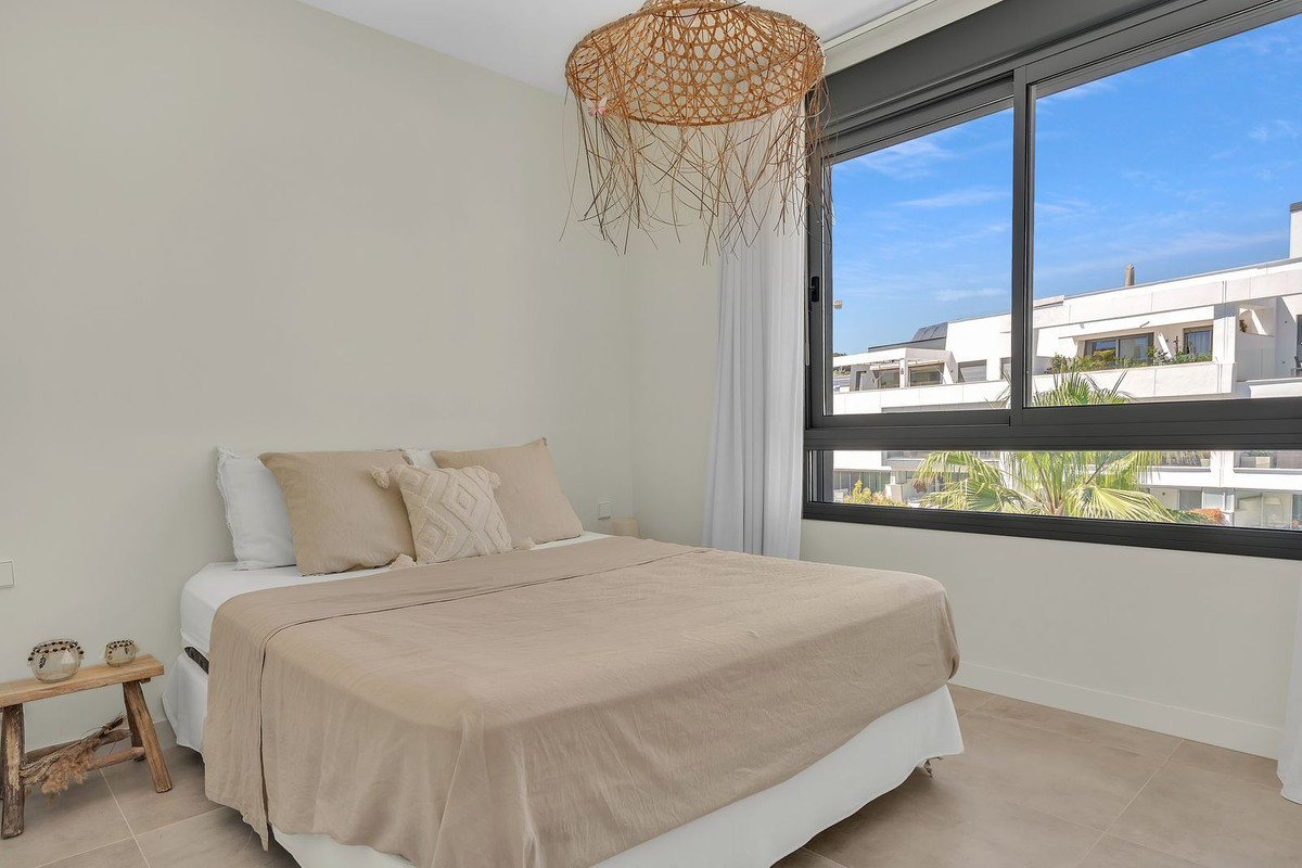 Se vende Apartamento en Planta Última de 2 dormitorios en Costa Del Sol, Málaga, España