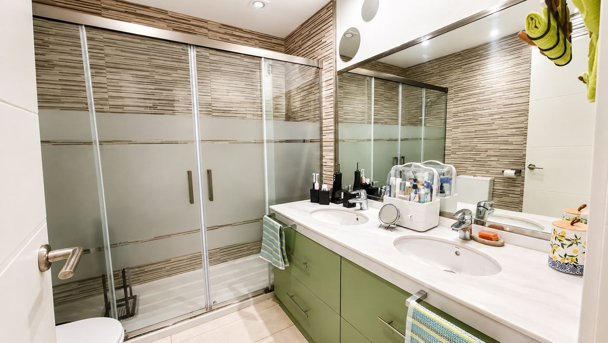 Se vende Apartamento Planta Baja de 2 dormitorios en Costa Del Sol, Málaga, España