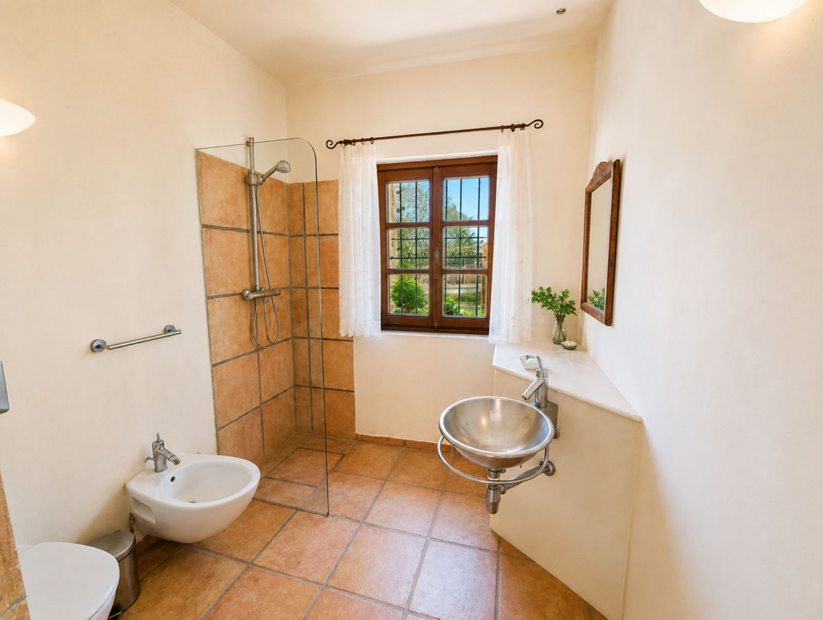 4 Bed Townhouse for sale in Estepona Costa Del Sol, Málaga, Spain