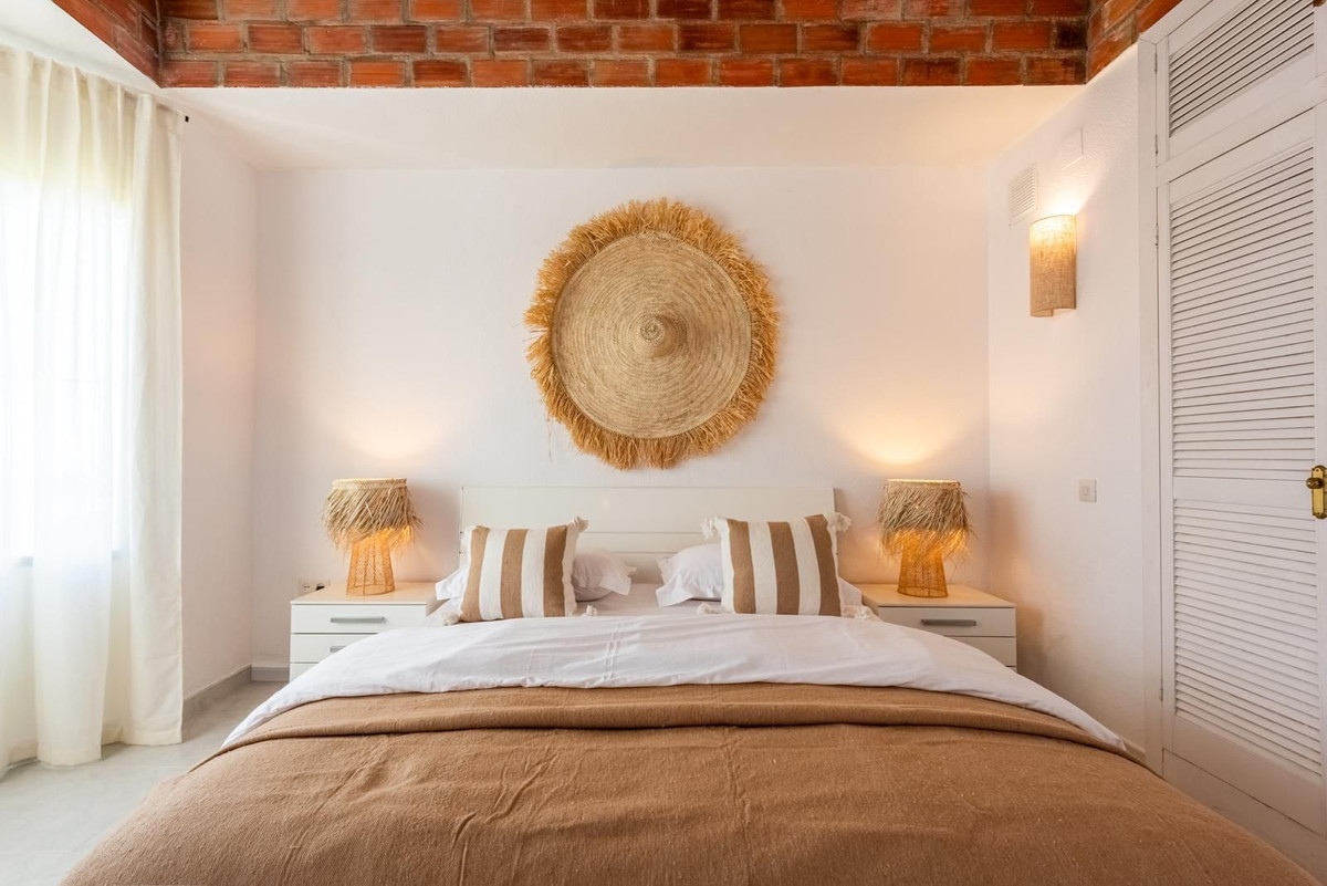 3 Bed Townhouse for sale in Estepona Costa Del Sol, Málaga, Spain