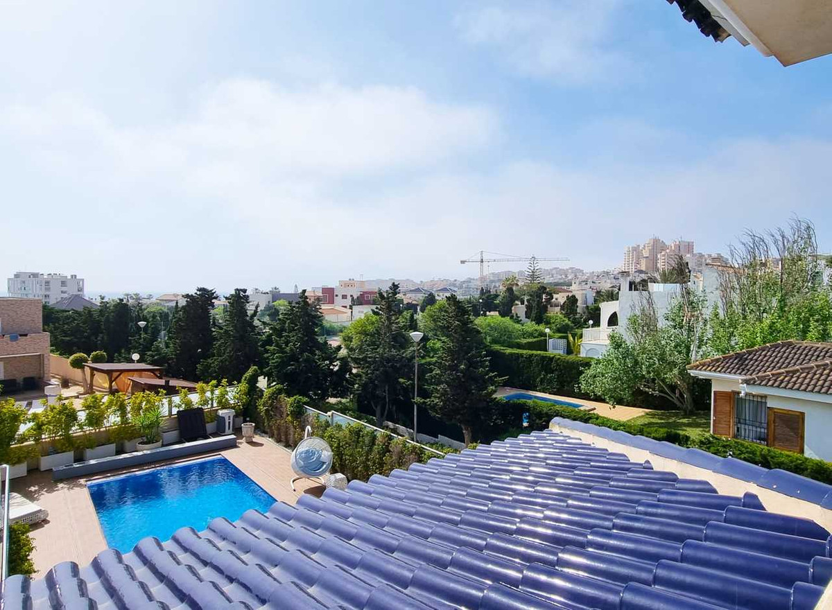 5 Bed Townhouse for sale in La Mata Costa Blanca, Alicante, Spain