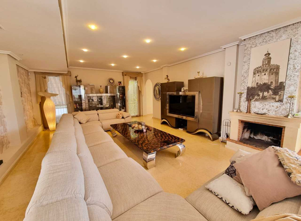 5 Bed Townhouse for sale in La Mata Costa Blanca, Alicante, Spain