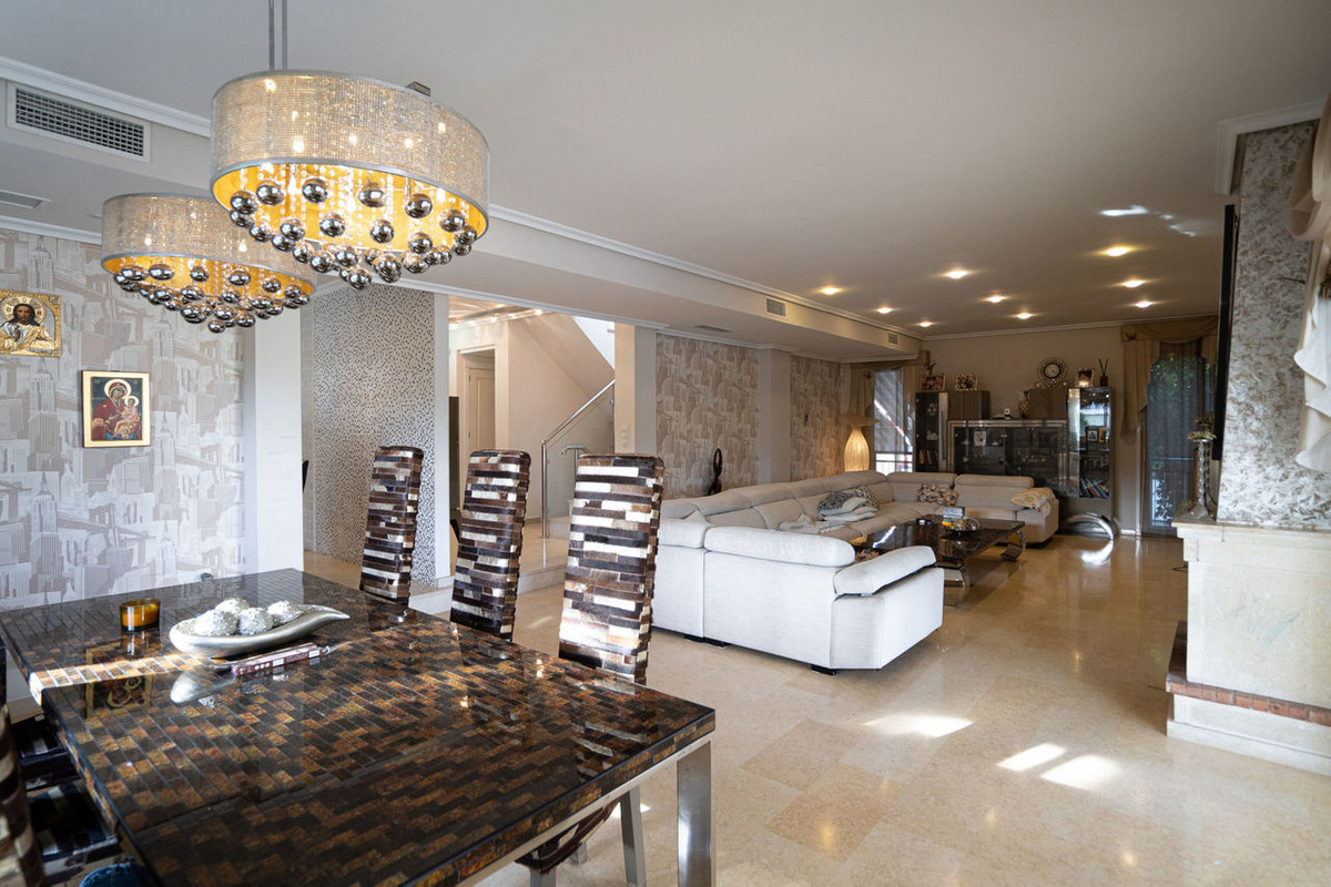 5 Bed Townhouse for sale in La Mata Costa Blanca, Alicante, Spain