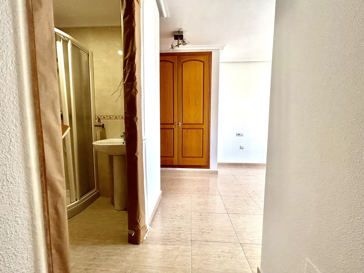 2 Bed Apartment for sale in Torrevieja Costa Blanca, Alicante, Spain