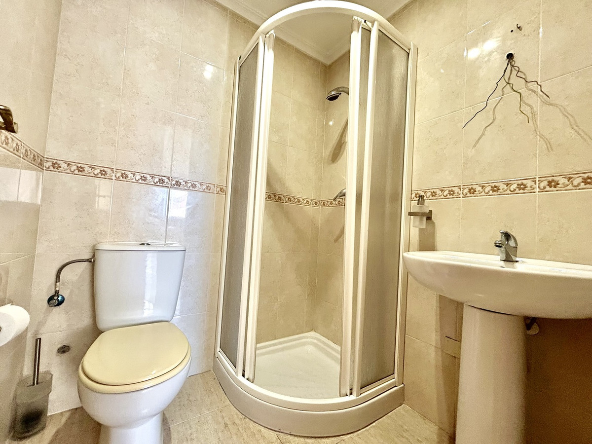 2 Bed Apartment for sale in Torrevieja Costa Blanca, Alicante, Spain