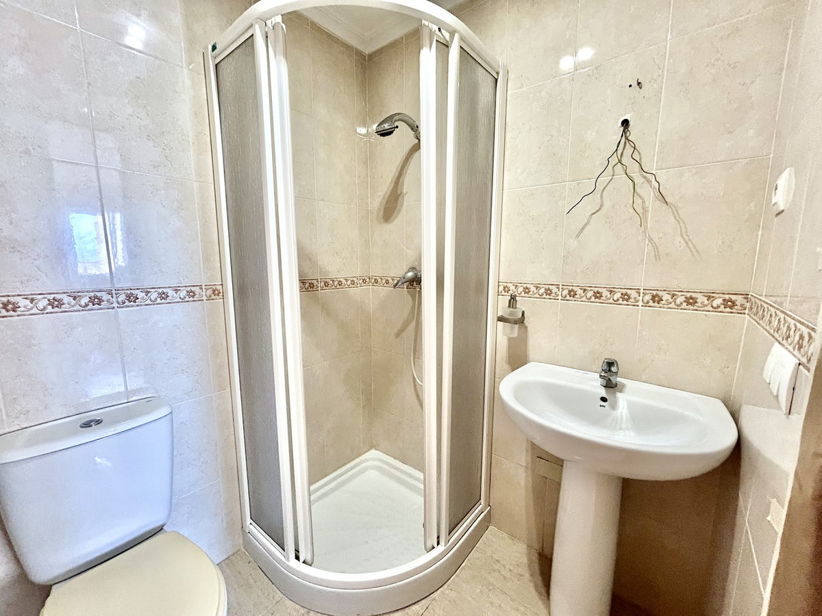 2 Bed Apartment for sale in Torrevieja Costa Blanca, Alicante, Spain