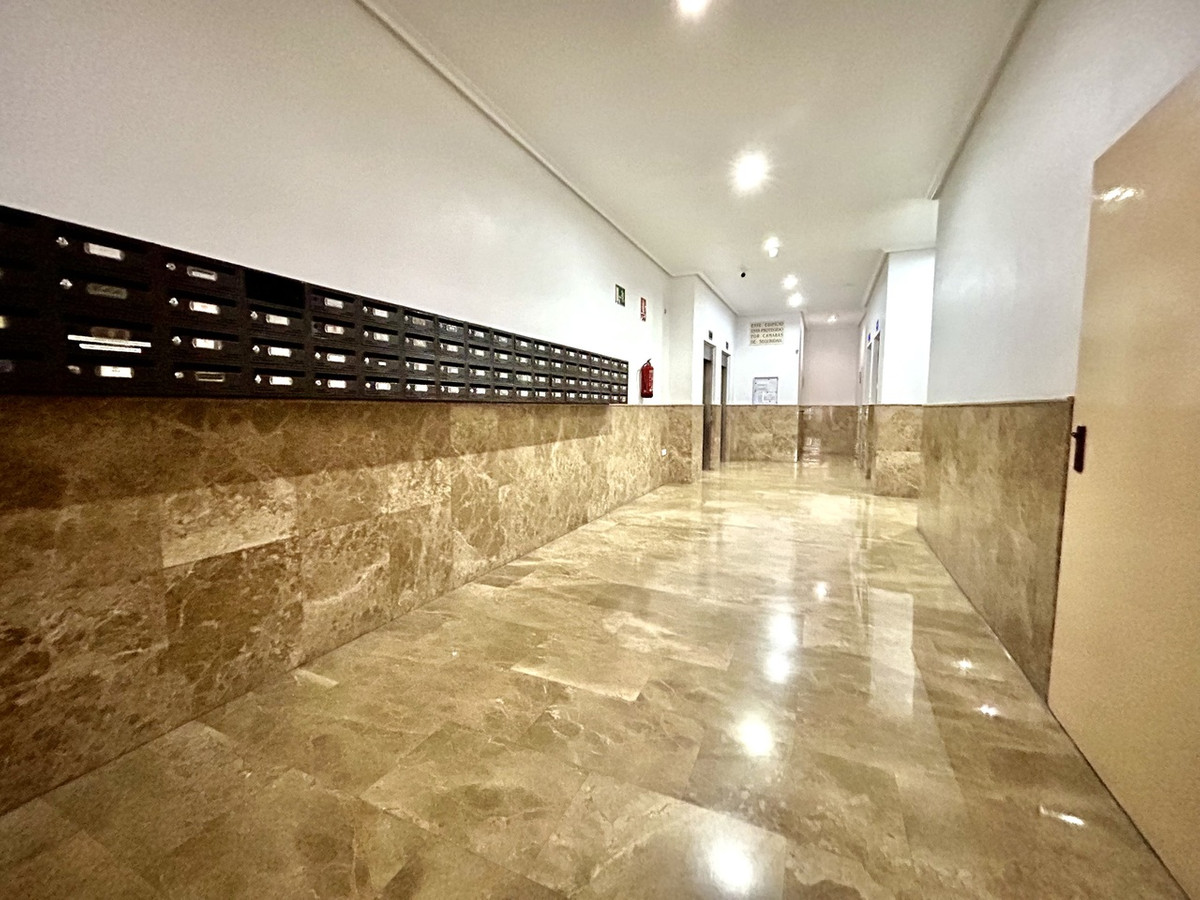 2 Bed Apartment for sale in Torrevieja Costa Blanca, Alicante, Spain
