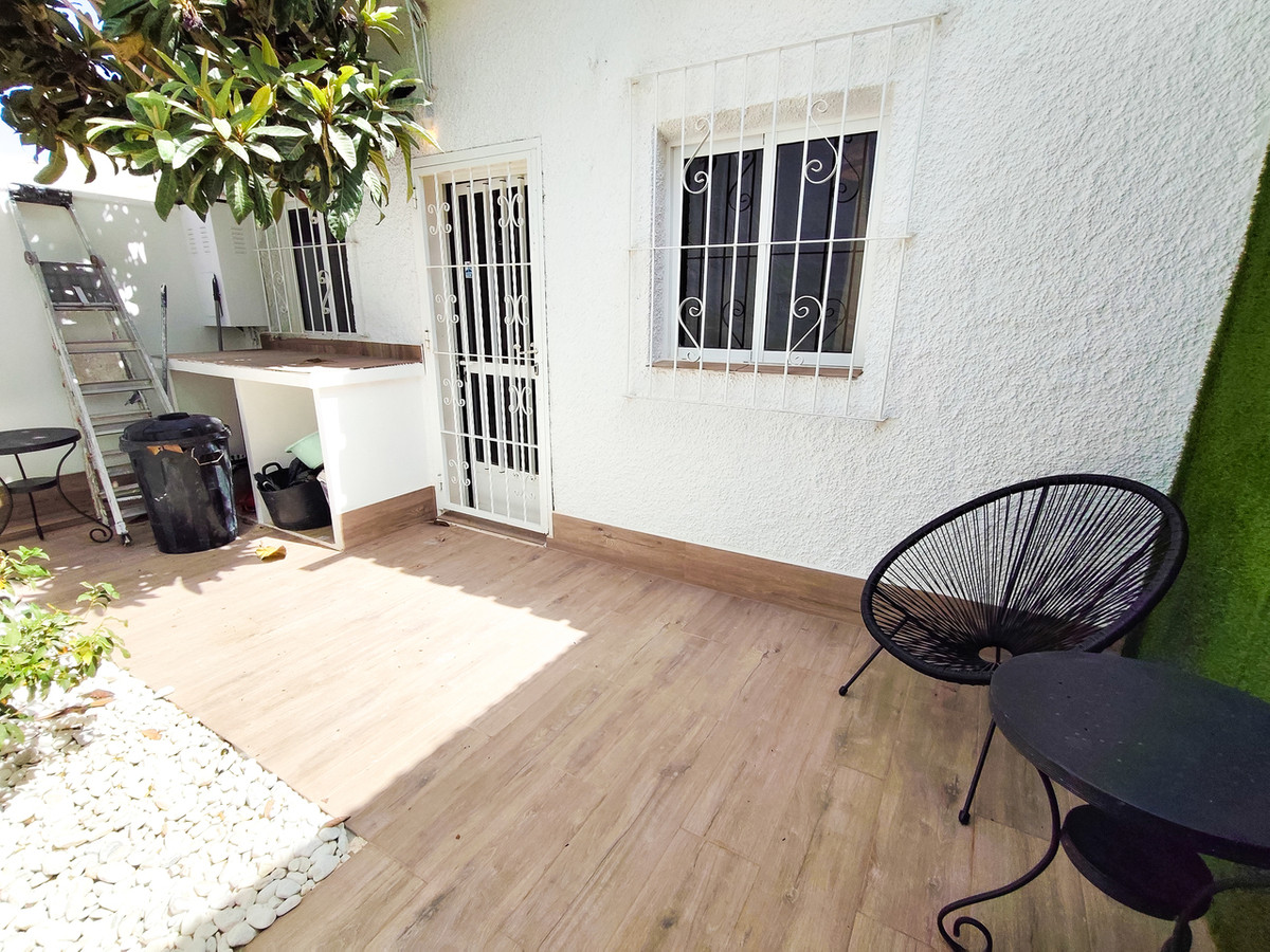3 Bed Townhouse for sale in Playa Flamenca Costa Blanca, Alicante, Spain