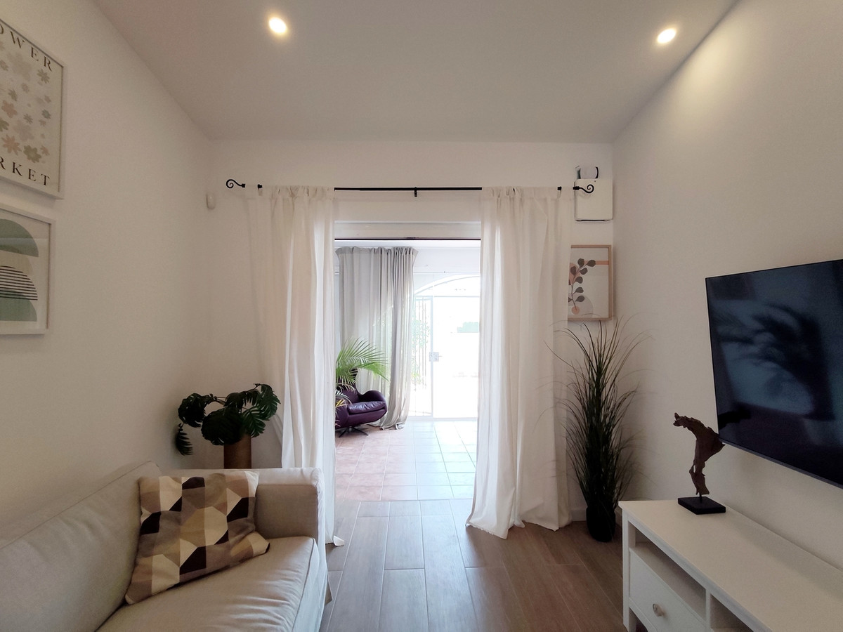 3 Bed Townhouse for sale in Playa Flamenca Costa Blanca, Alicante, Spain