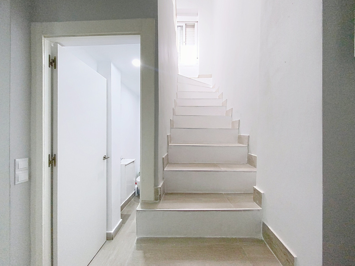 3 Bed Townhouse for sale in Estepona Costa Del Sol, Málaga, Spain