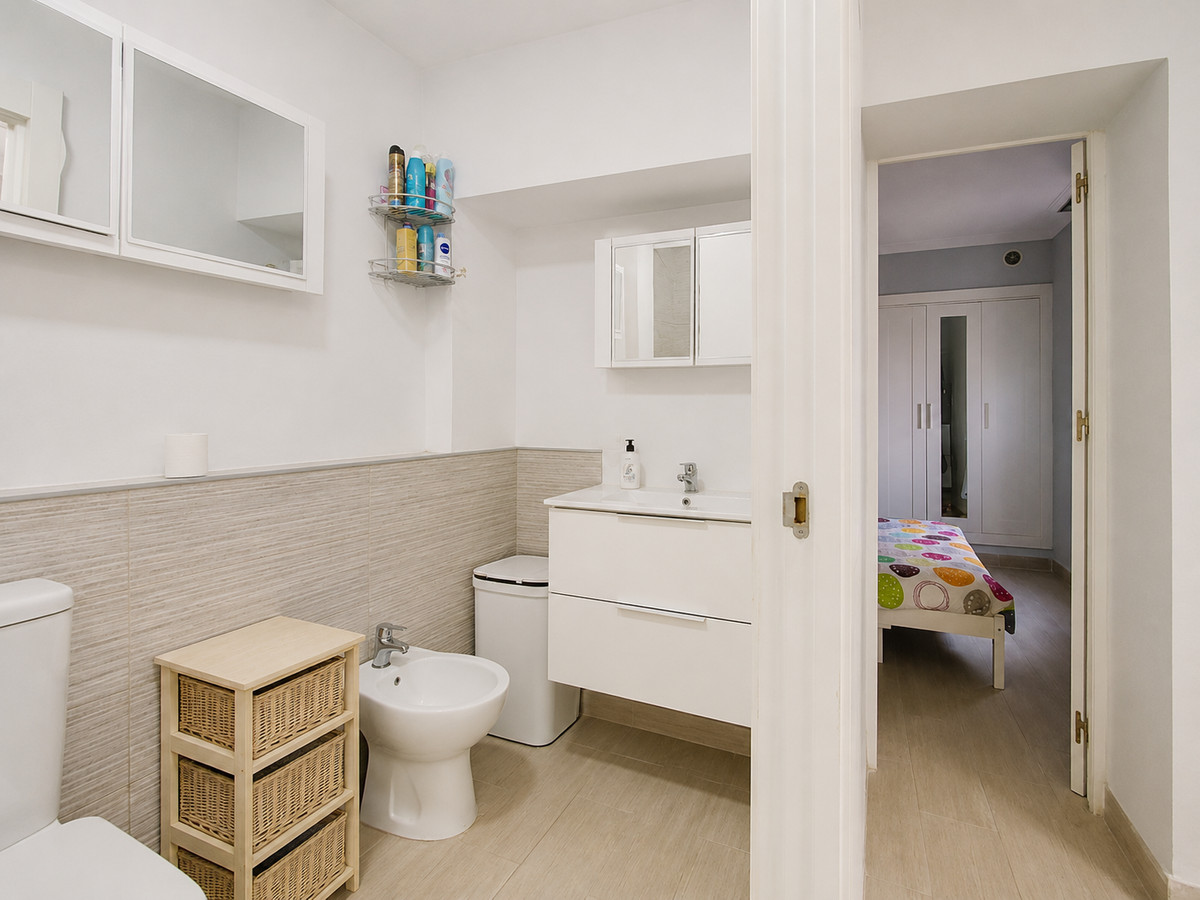 3 Bed Townhouse for sale in Estepona Costa Del Sol, Málaga, Spain