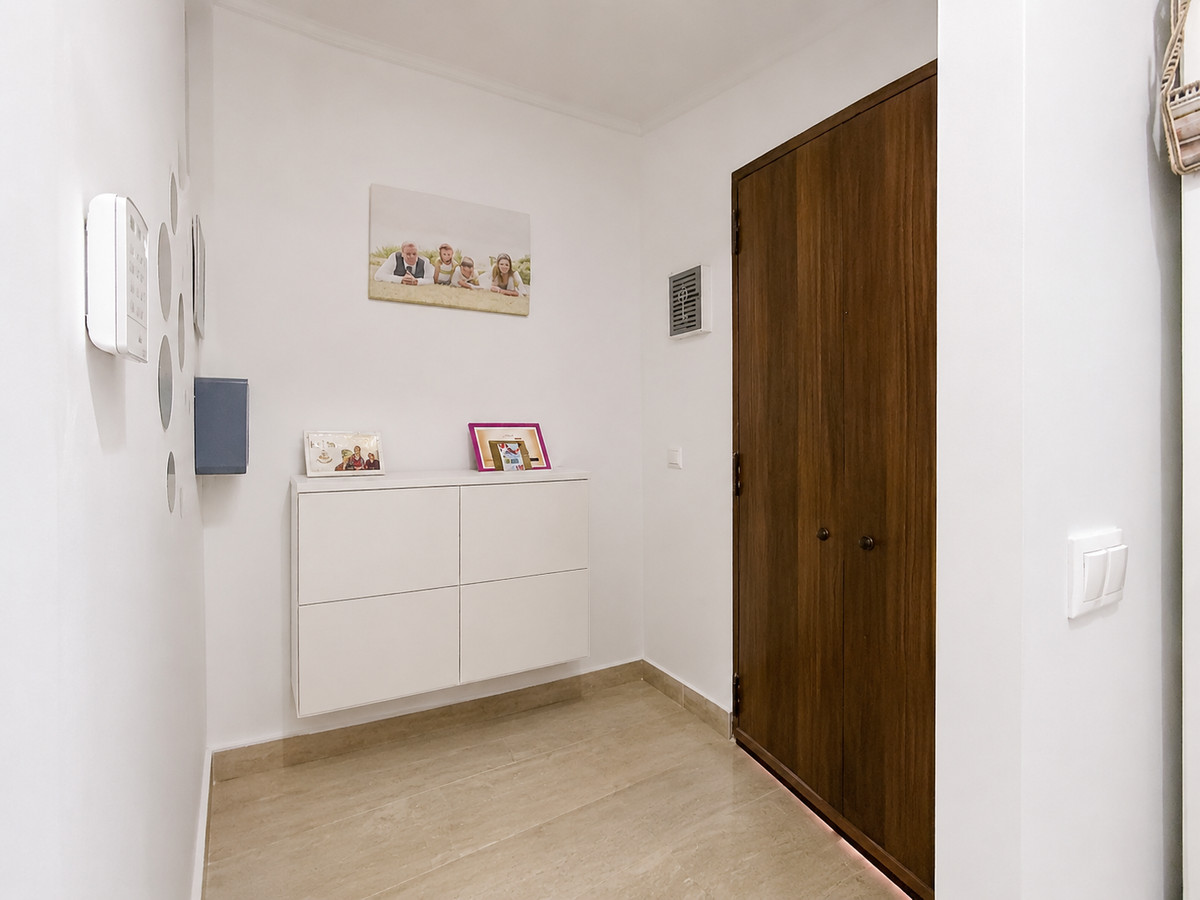 3 Bed Townhouse for sale in Estepona Costa Del Sol, Málaga, Spain