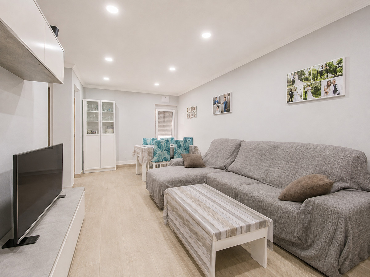 3 Bed Townhouse for sale in Estepona Costa Del Sol, Málaga, Spain
