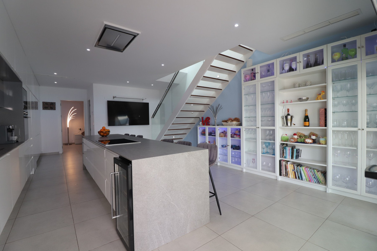 4 Bed Townhouse for sale in Benijofar Costa Blanca, Alicante, Spain