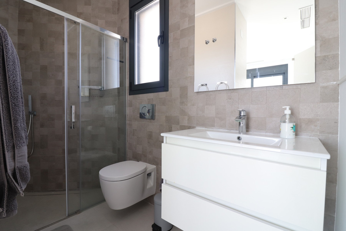 4 Bed Townhouse for sale in Benijofar Costa Blanca, Alicante, Spain