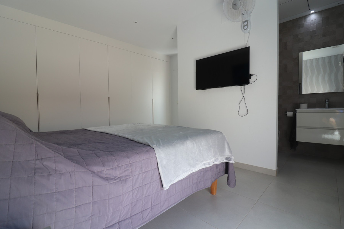 4 Bed Townhouse for sale in Benijofar Costa Blanca, Alicante, Spain