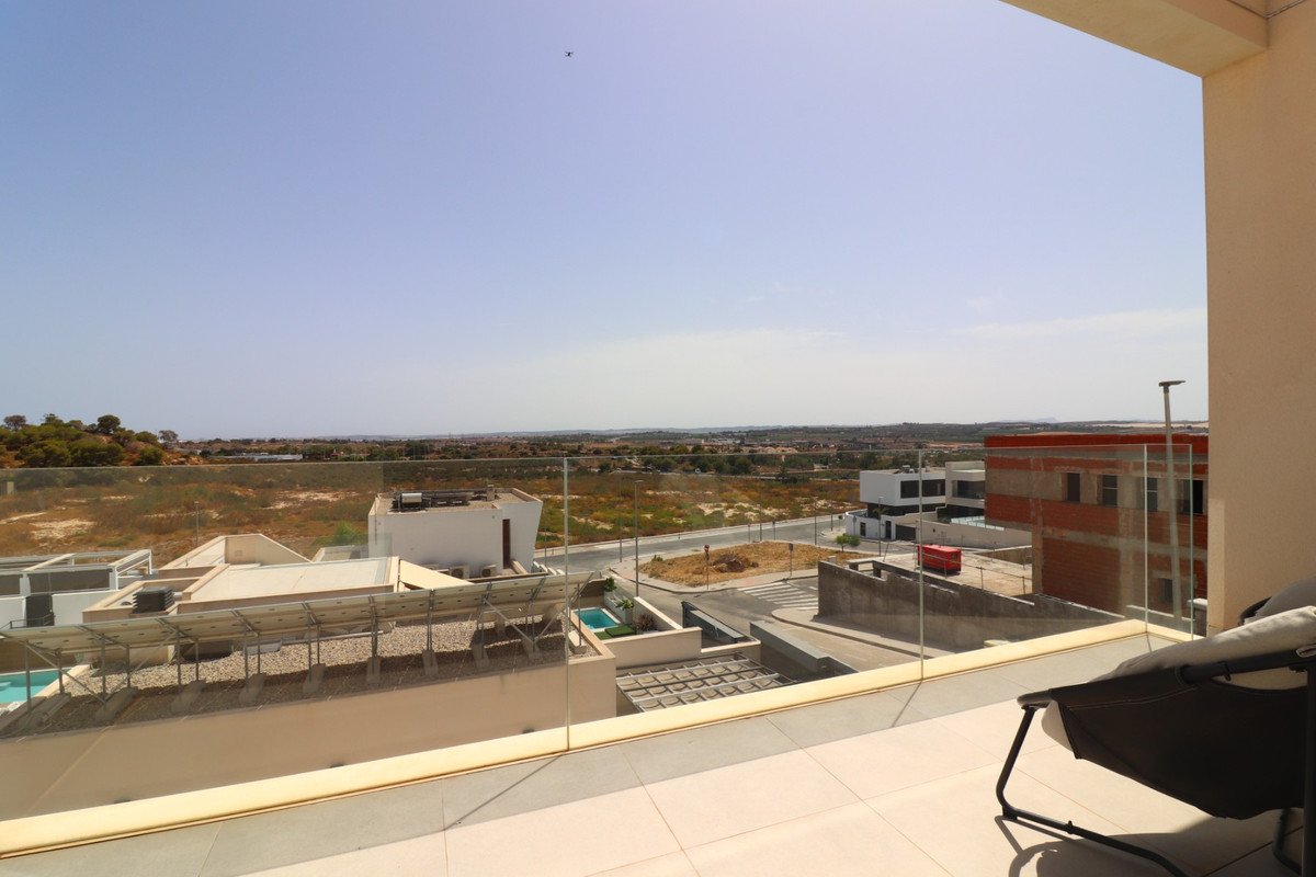 4 Bed Townhouse for sale in Benijofar Costa Blanca, Alicante, Spain