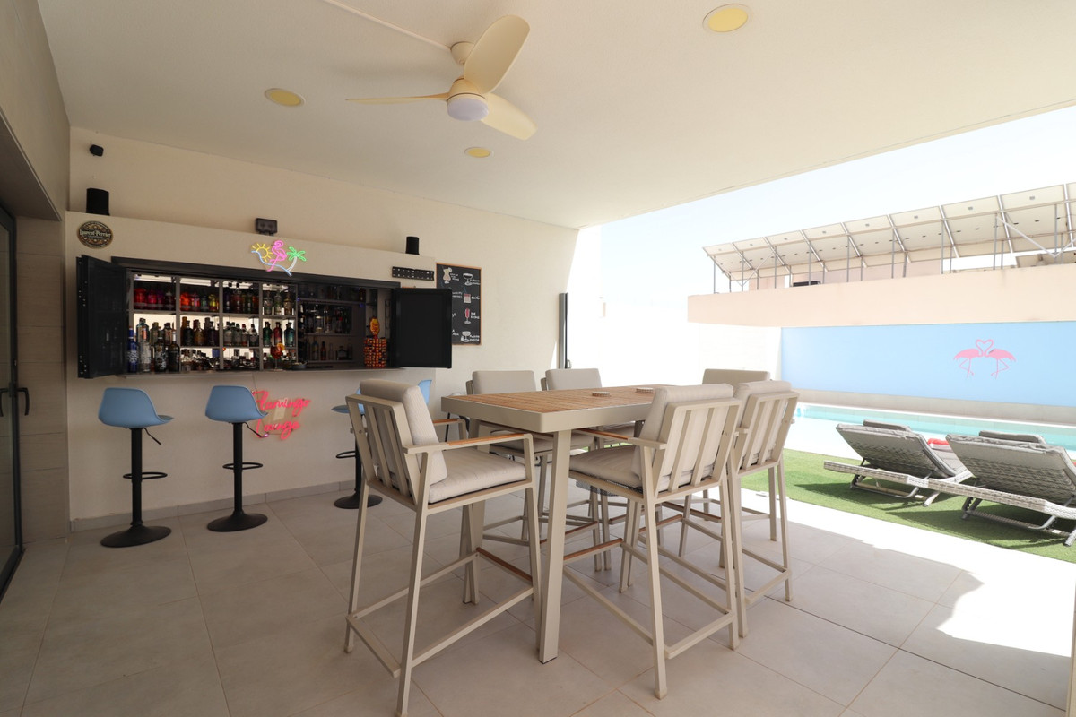 4 Bed Townhouse for sale in Benijofar Costa Blanca, Alicante, Spain