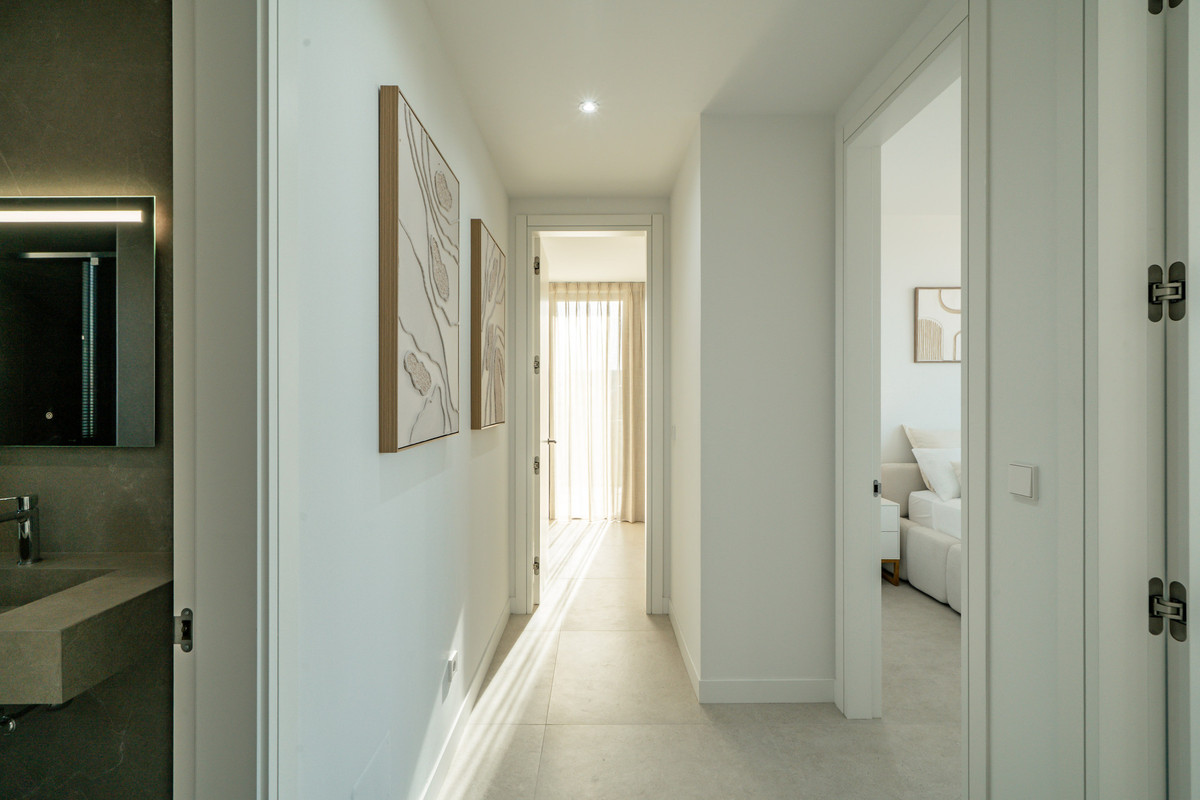 3 Bed Townhouse for sale in Benahavís Costa Del Sol, Málaga, Spain