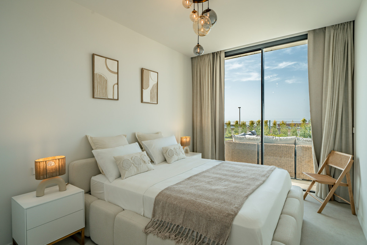 3 Bed Townhouse for sale in Benahavís Costa Del Sol, Málaga, Spain