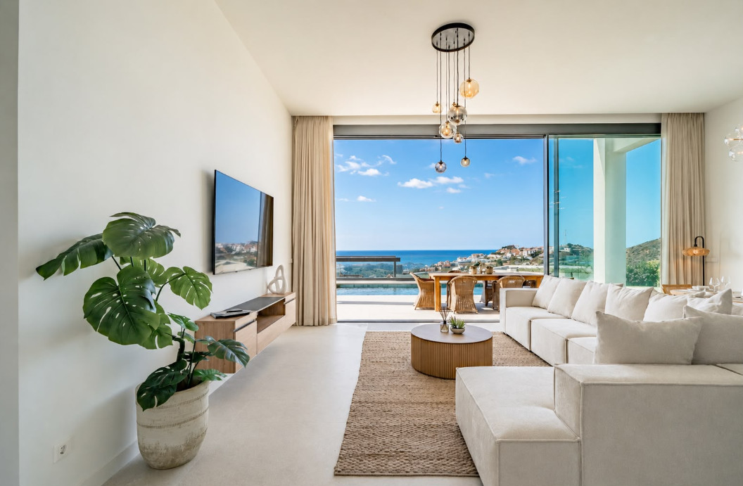 3 Bed Townhouse for sale in Benahavís Costa Del Sol, Málaga, Spain