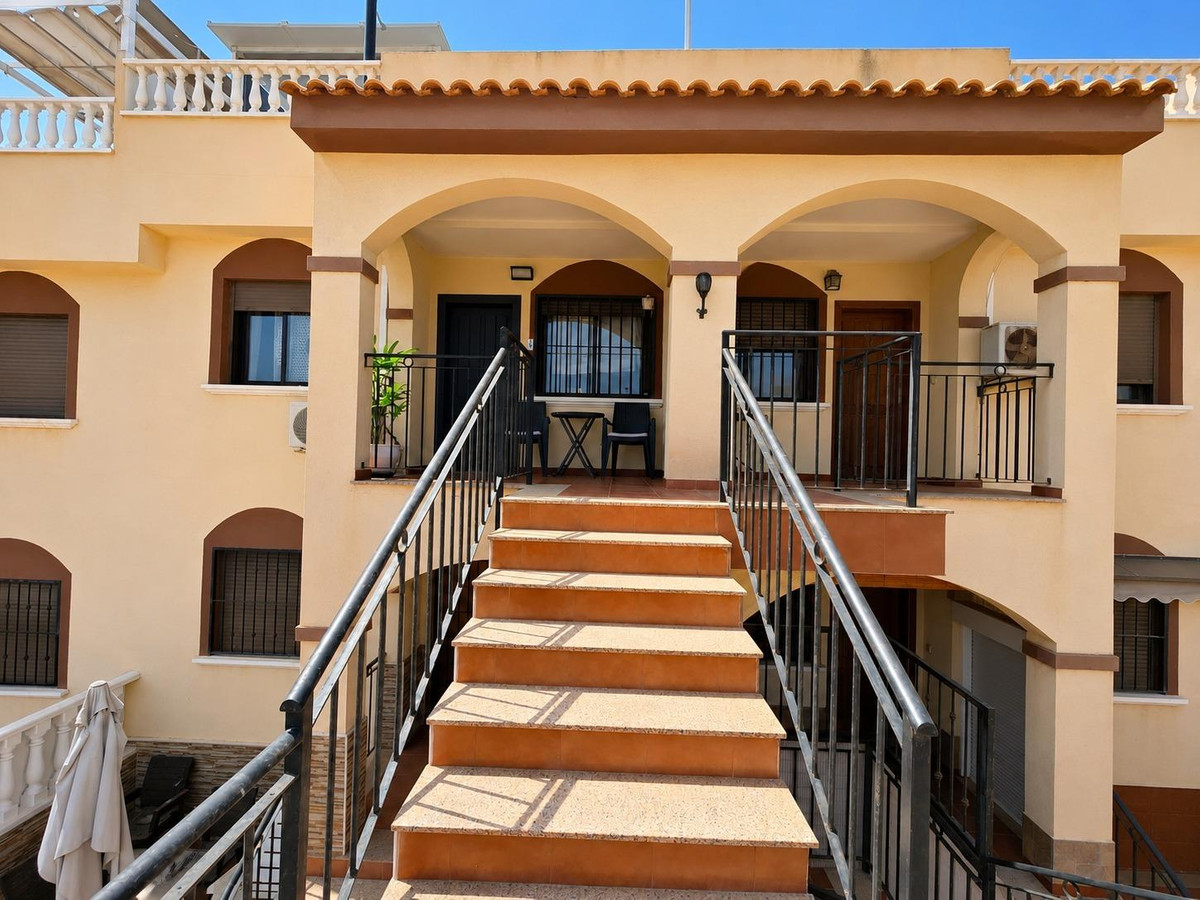 3 Bed Townhouse for sale in Aguas Nuevas Costa Blanca, Alicante, Spain