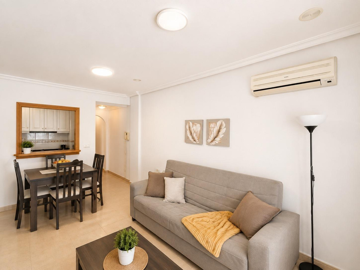 2 Bed Apartment for sale in Playa Del Cura Costa Blanca, Alicante, Spain