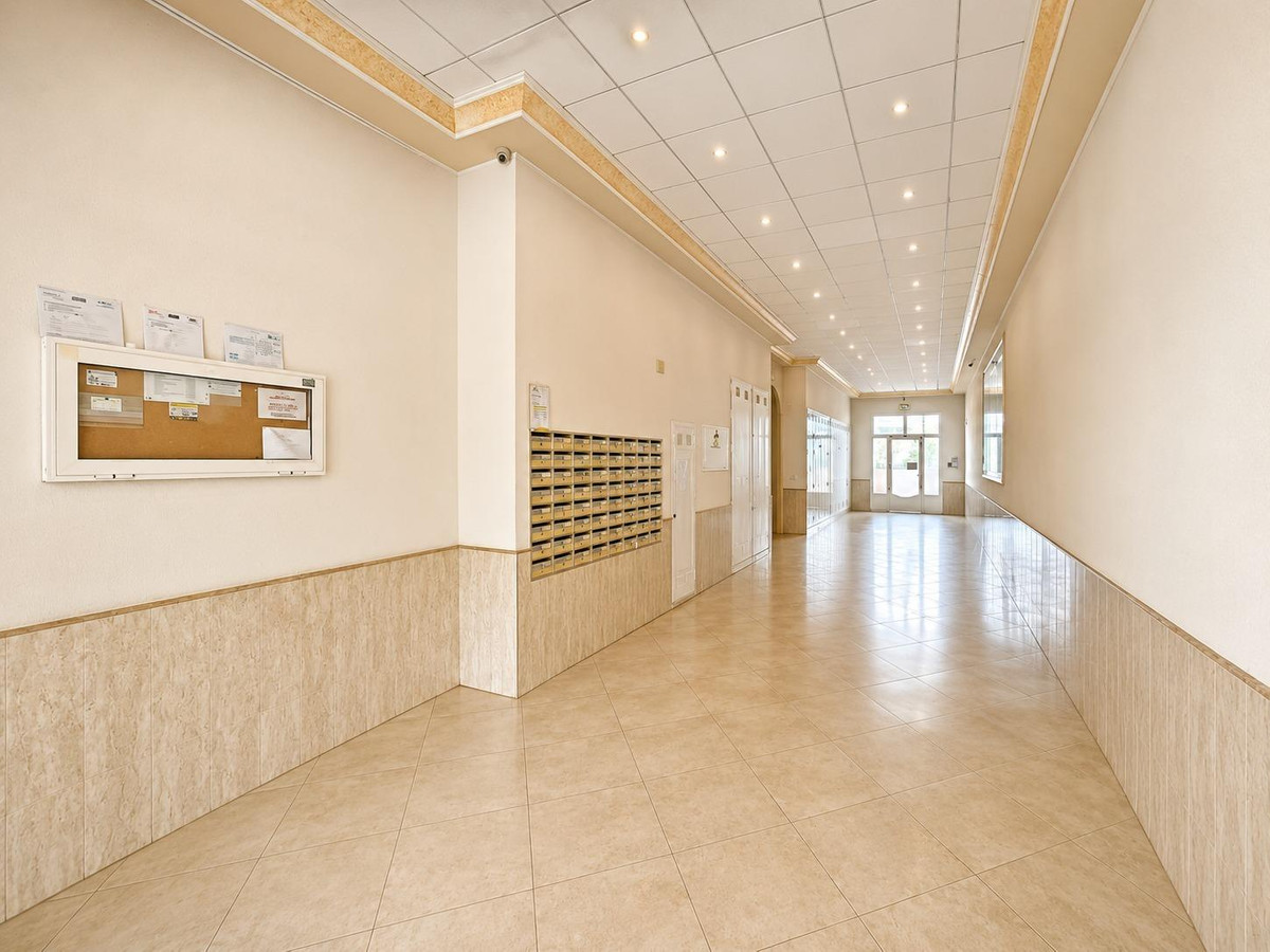 2 Bed Apartment for sale in Playa Del Cura Costa Blanca, Alicante, Spain