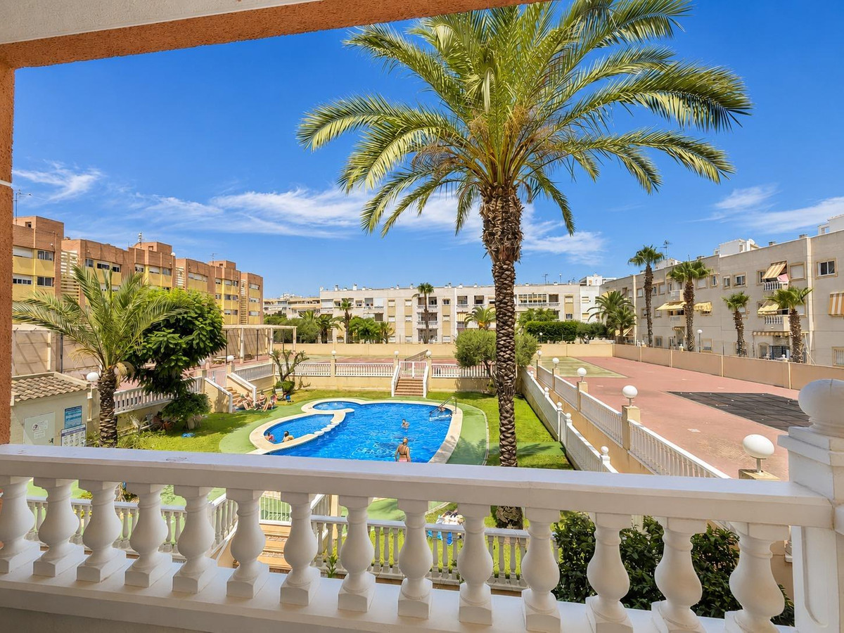 2 Bed Apartment for sale in Playa Del Cura Costa Blanca, Alicante, Spain
