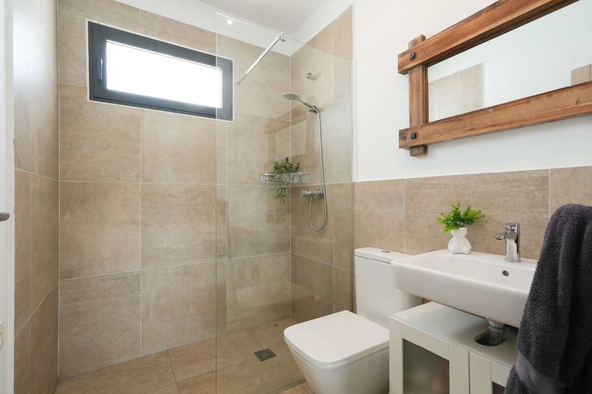 7 Bed Townhouse for sale in Moraira Costa Blanca, Alicante, Spain