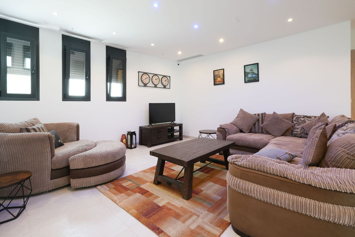 7 Bed Townhouse for sale in Moraira Costa Blanca, Alicante, Spain