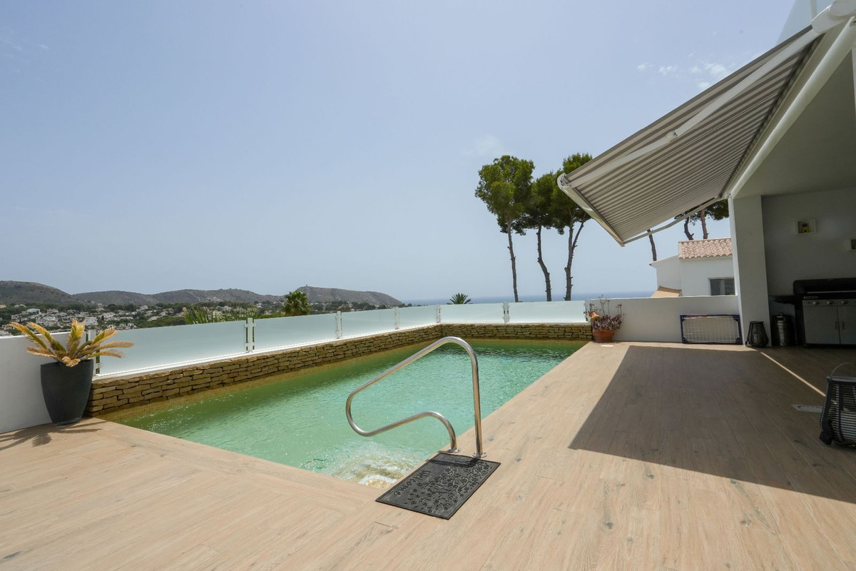 7 Bed Townhouse for sale in Moraira Costa Blanca, Alicante, Spain