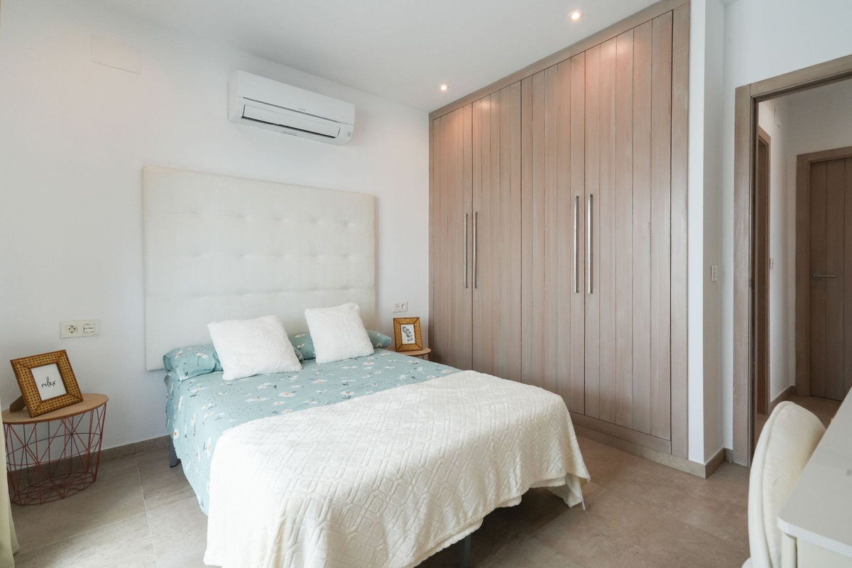 7 Bed Townhouse for sale in Moraira Costa Blanca, Alicante, Spain