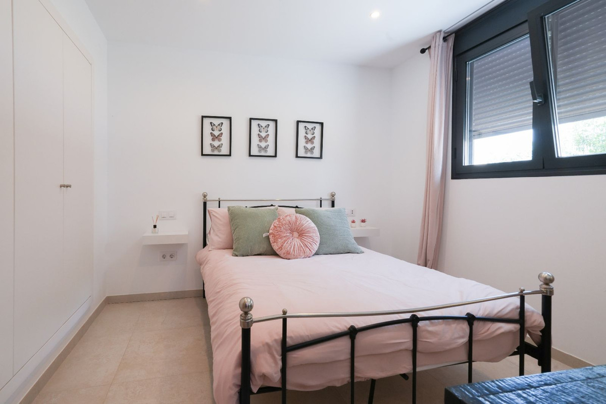 7 Bed Townhouse for sale in Moraira Costa Blanca, Alicante, Spain