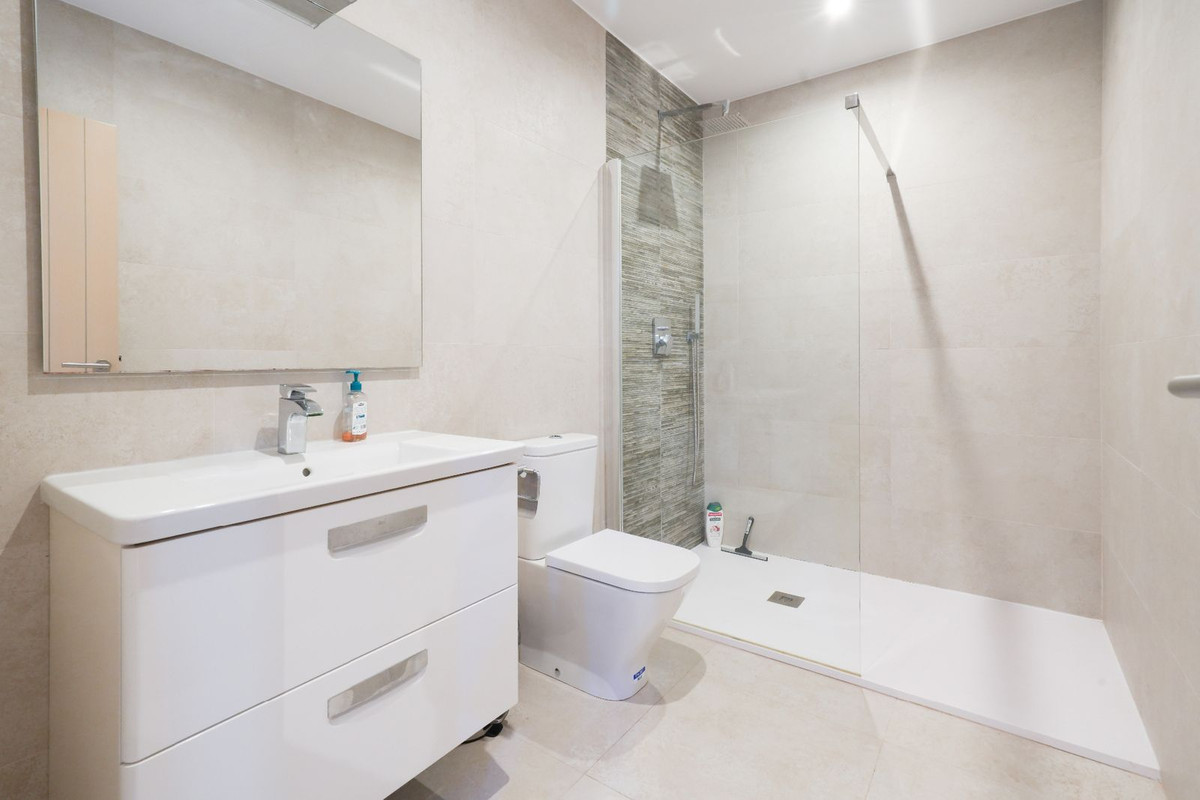 7 Bed Townhouse for sale in Moraira Costa Blanca, Alicante, Spain