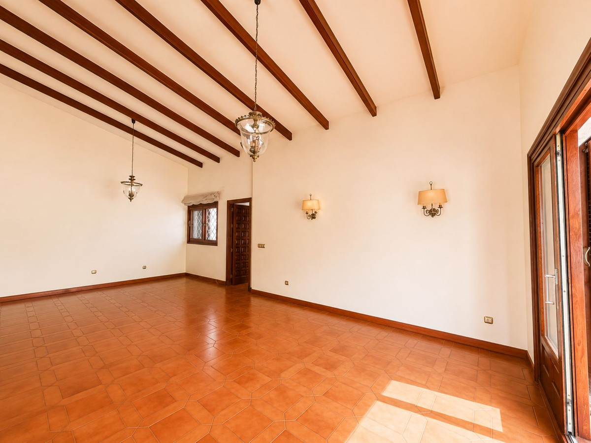 4 Bed Townhouse for sale in Río Real Costa Del Sol, Málaga, Spain