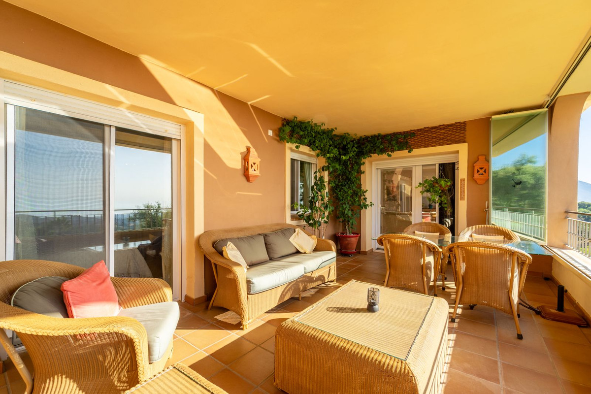 Se vende Apartamento Planta Media de 2 dormitorios en Costa Del Sol, Málaga, España