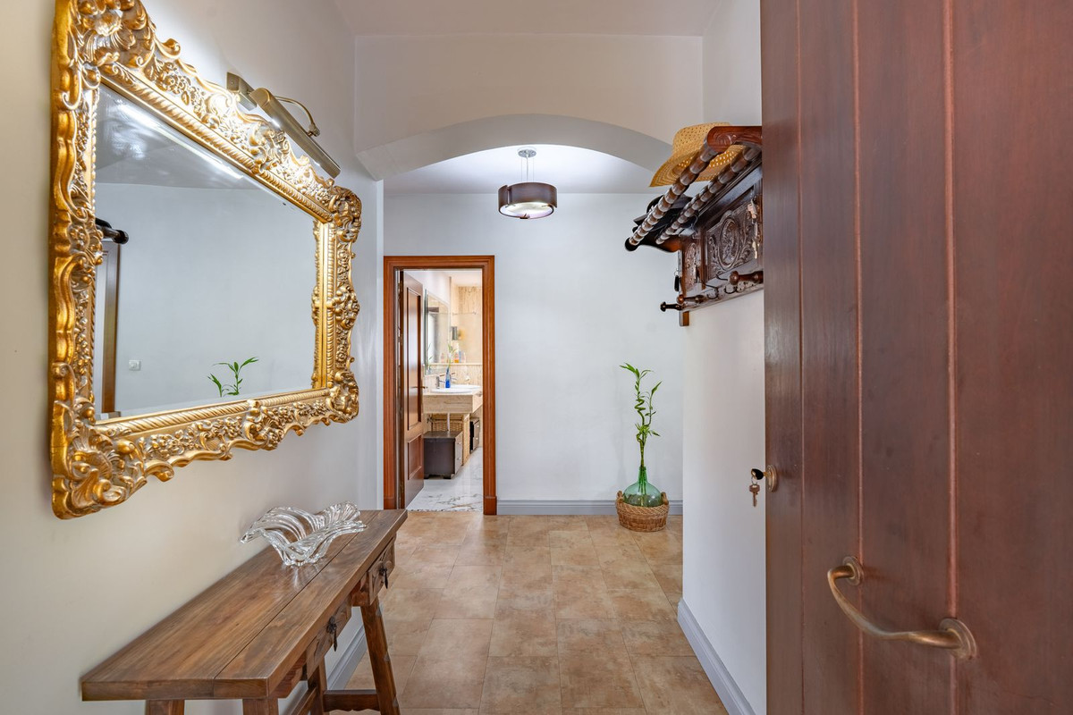 3 Bed Townhouse for sale in Coín Costa Del Sol, Málaga, Spain
