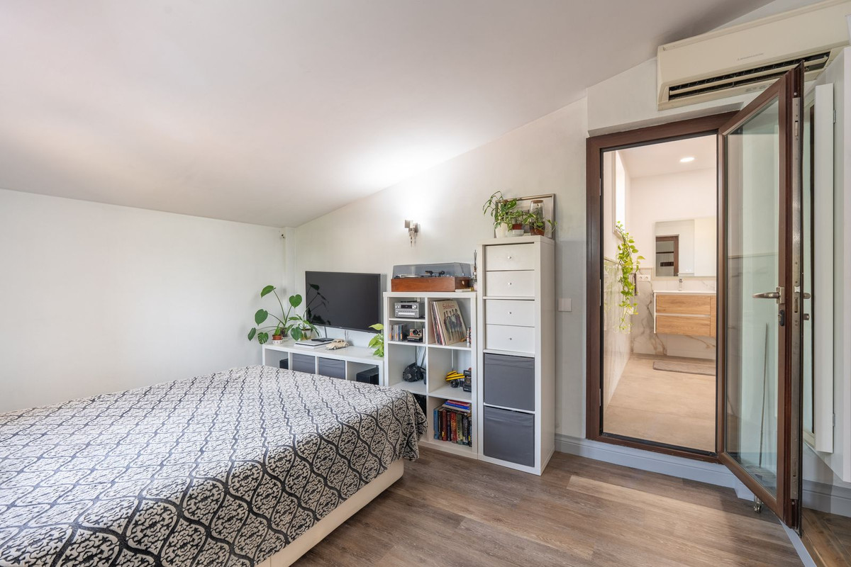 3 Bed Townhouse for sale in Coín Costa Del Sol, Málaga, Spain