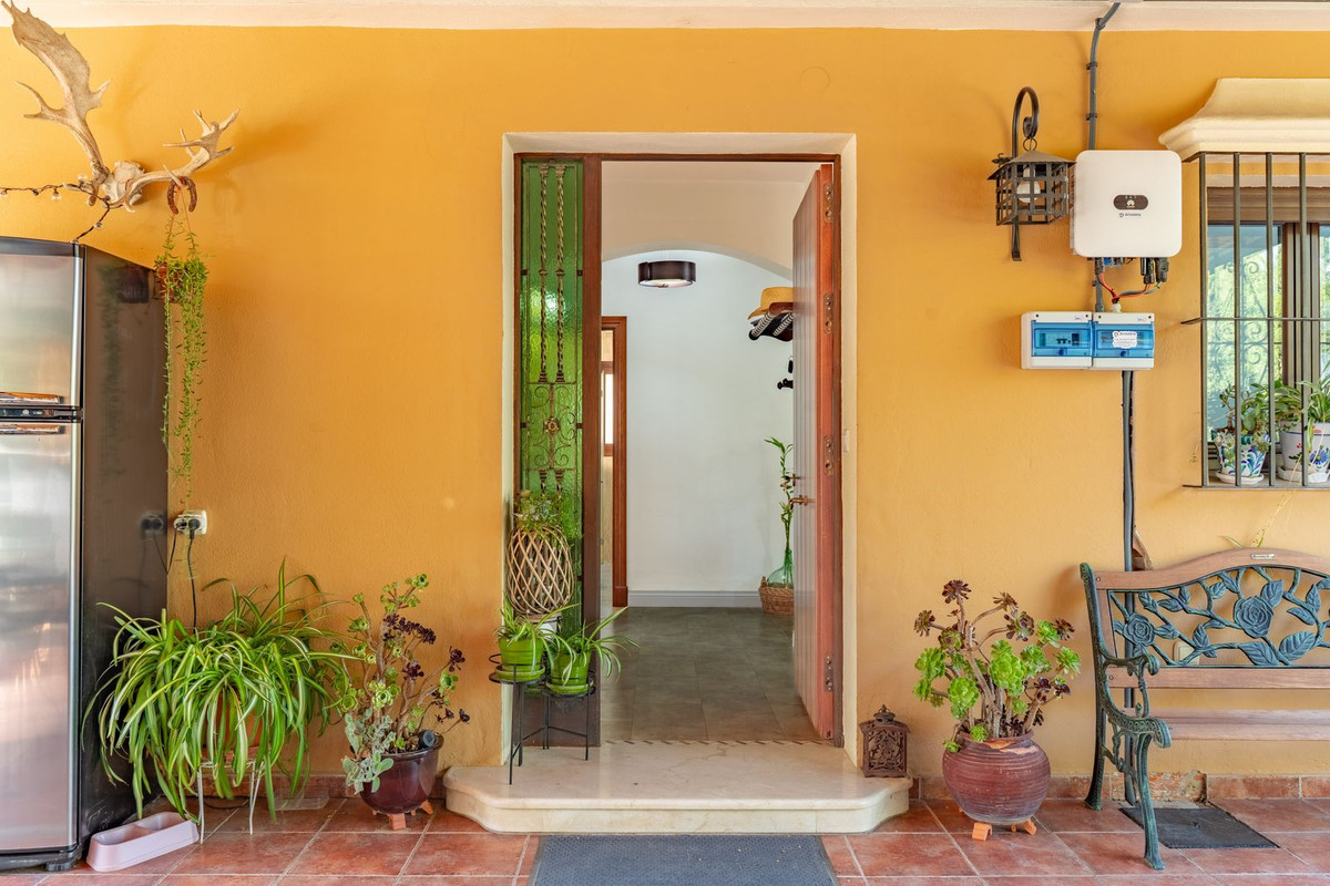 3 Bed Townhouse for sale in Coín Costa Del Sol, Málaga, Spain