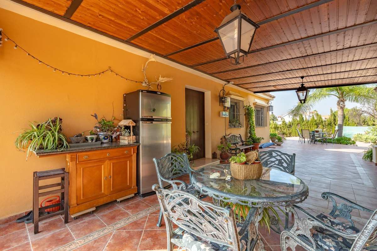 3 Bed Townhouse for sale in Coín Costa Del Sol, Málaga, Spain